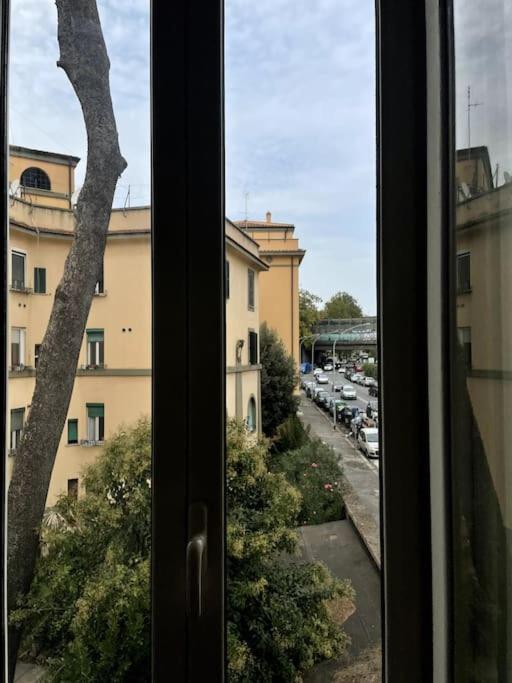 Ponte Milvio Smart Appartamento Rome Luaran gambar